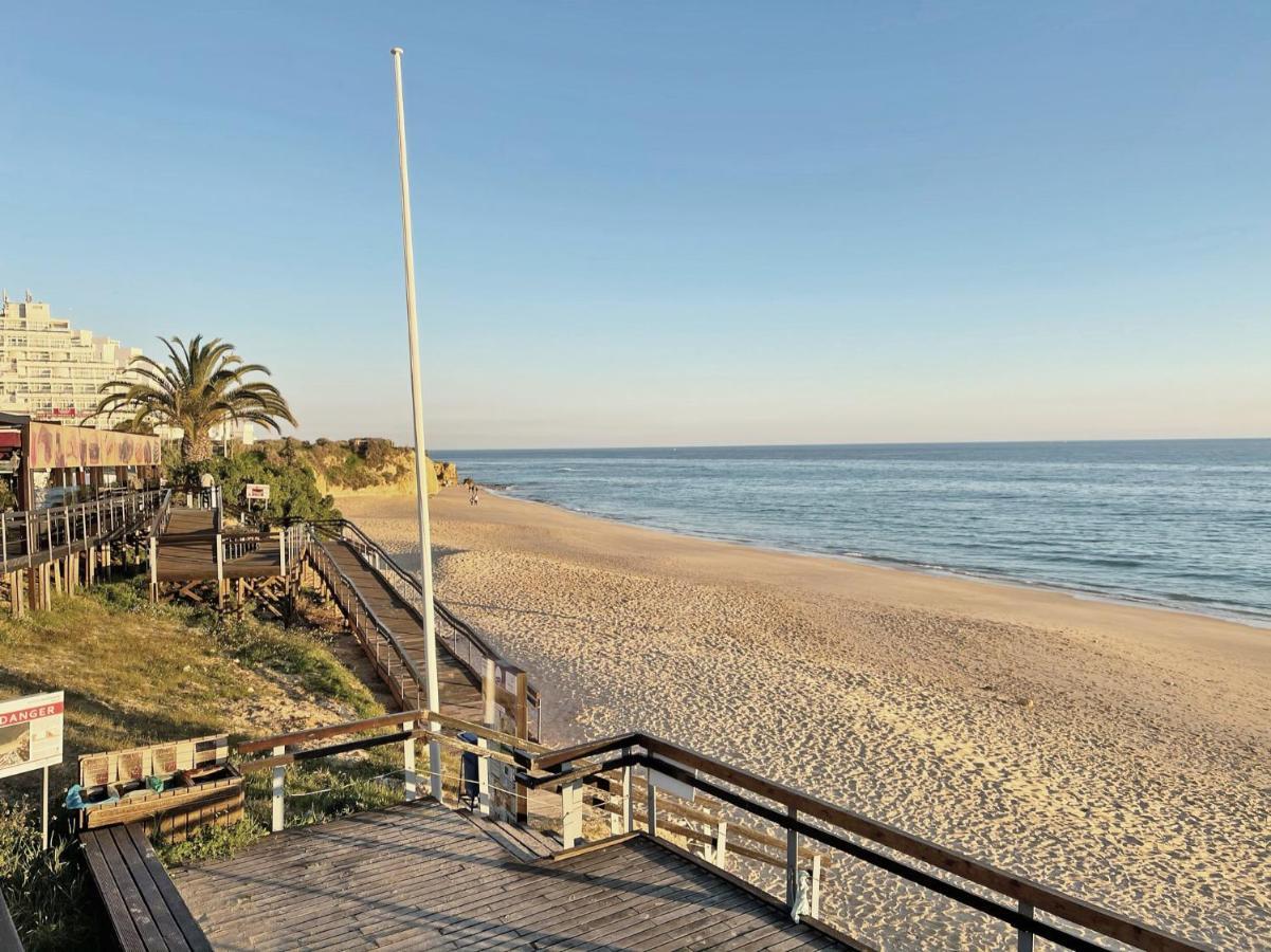 Apartamento Beachfront Oura - 100m Beach, Seaview, Garage, 300m Strip Albufeira